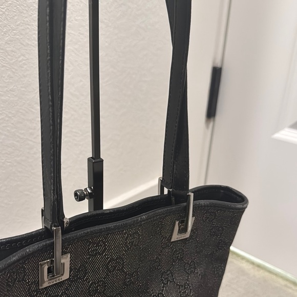 Gucci Black Monogram Tote Bag - Picture 2 of 8